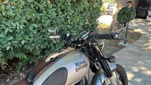 Royal Enfield Classic 350 (2021 - 26)  (6)