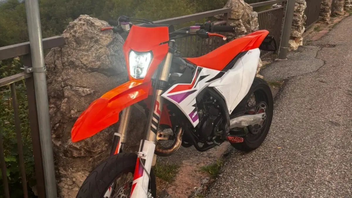 KTM 125 SX (2024)  (3)