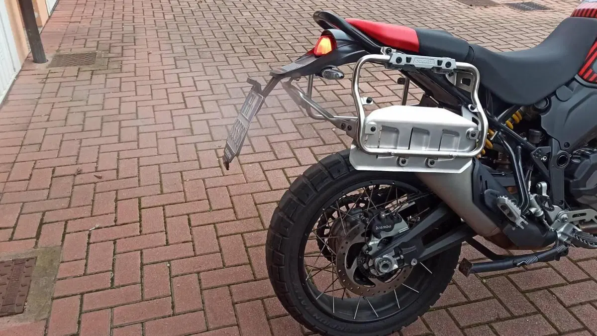Ducati DesertX (2022 - 25)  (8)