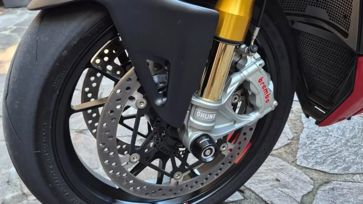 Ducati Streetfighter V4 1100 S (2020)  (4)