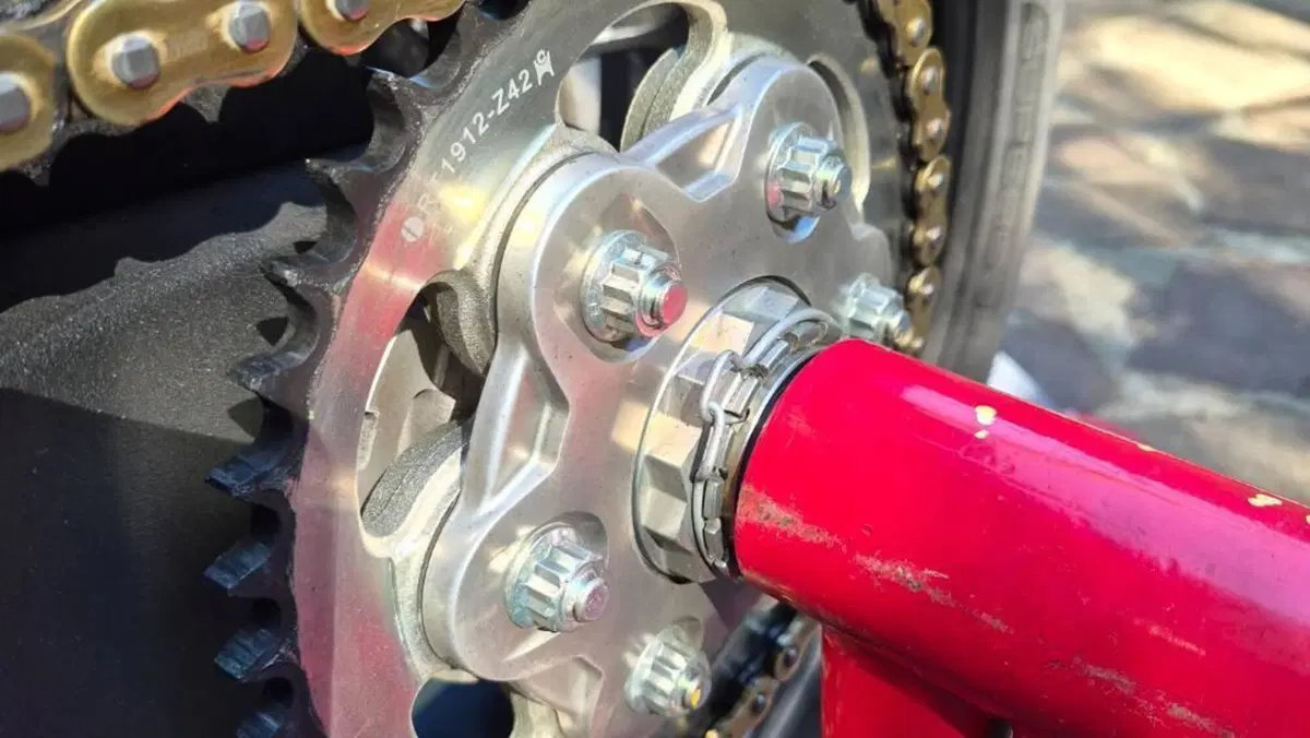 Ducati Streetfighter V4 1100 S (2020)  (7)