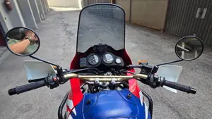 Honda Africa Twin XRV 750 (1996 - 02)  (3)