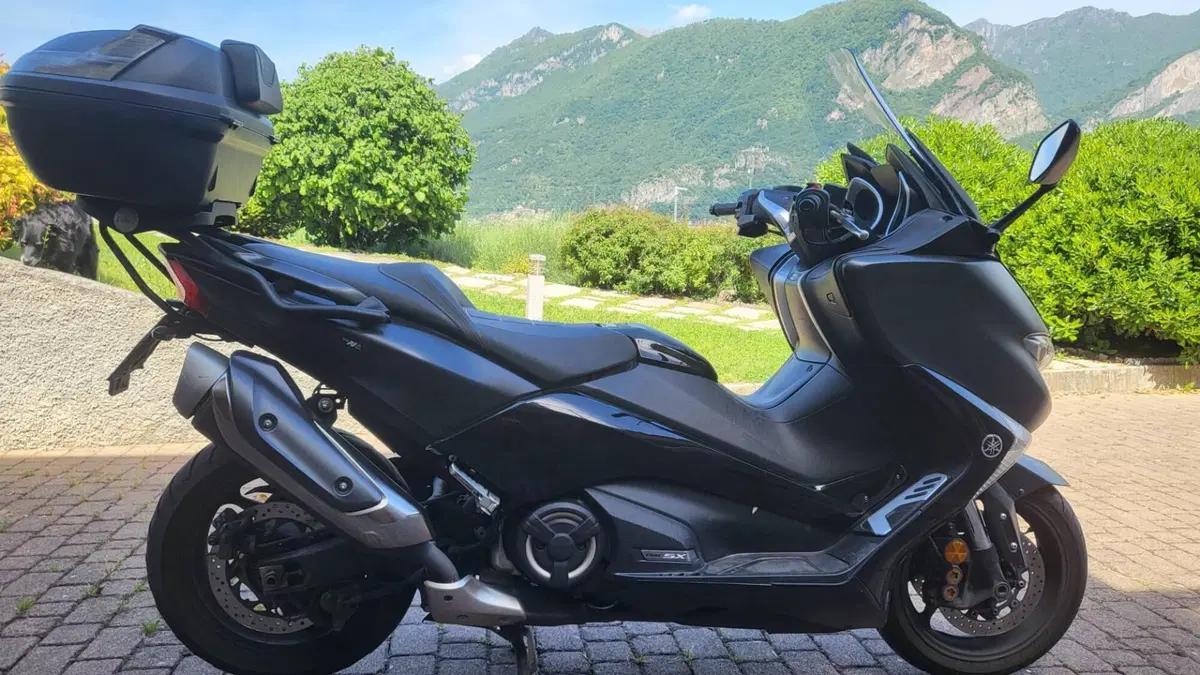 Yamaha T-Max 530 SX (2017 - 19)  (8)