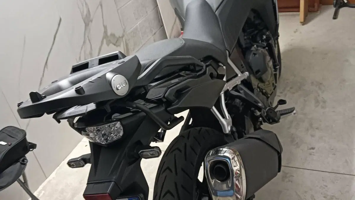 Suzuki V-Strom 800SE (2025 - 26)  (2)