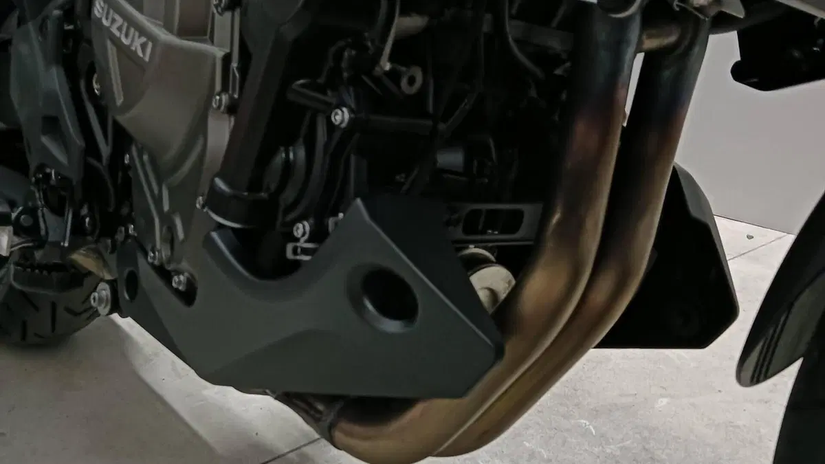 Suzuki V-Strom 800SE (2025 - 26)  (18)