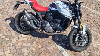 Ducati Monster 937 + (2021 - 25) usata