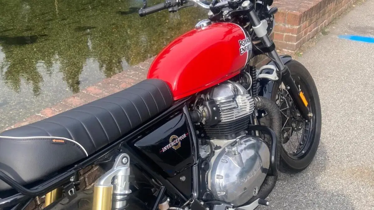 Royal Enfield Interceptor 650 (2019 - 20)  (4)