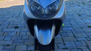 Yamaha Majesty 400 (2004 - 08)  (2)