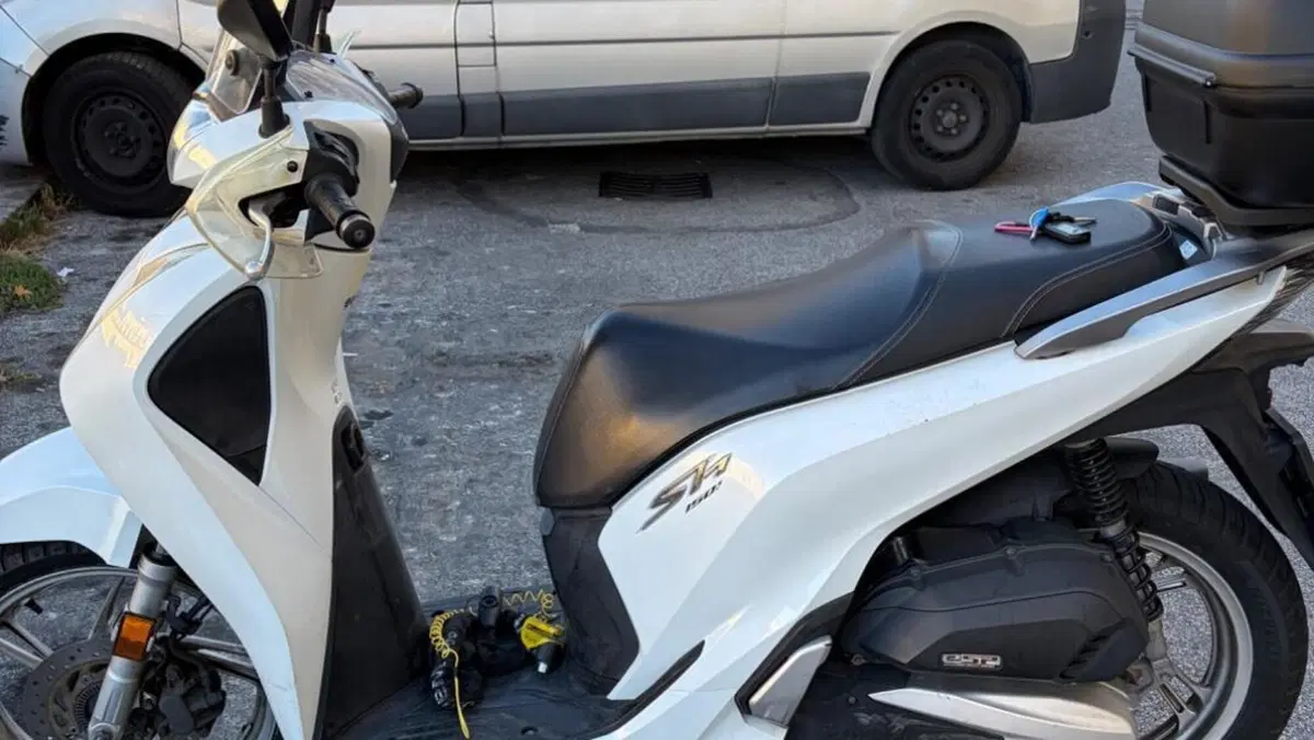 Honda SH 150i (2017 - 19)  (2)