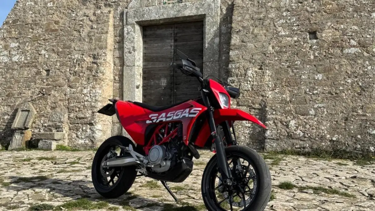 GASGAS SM 700 (2022 - 26)  (6)