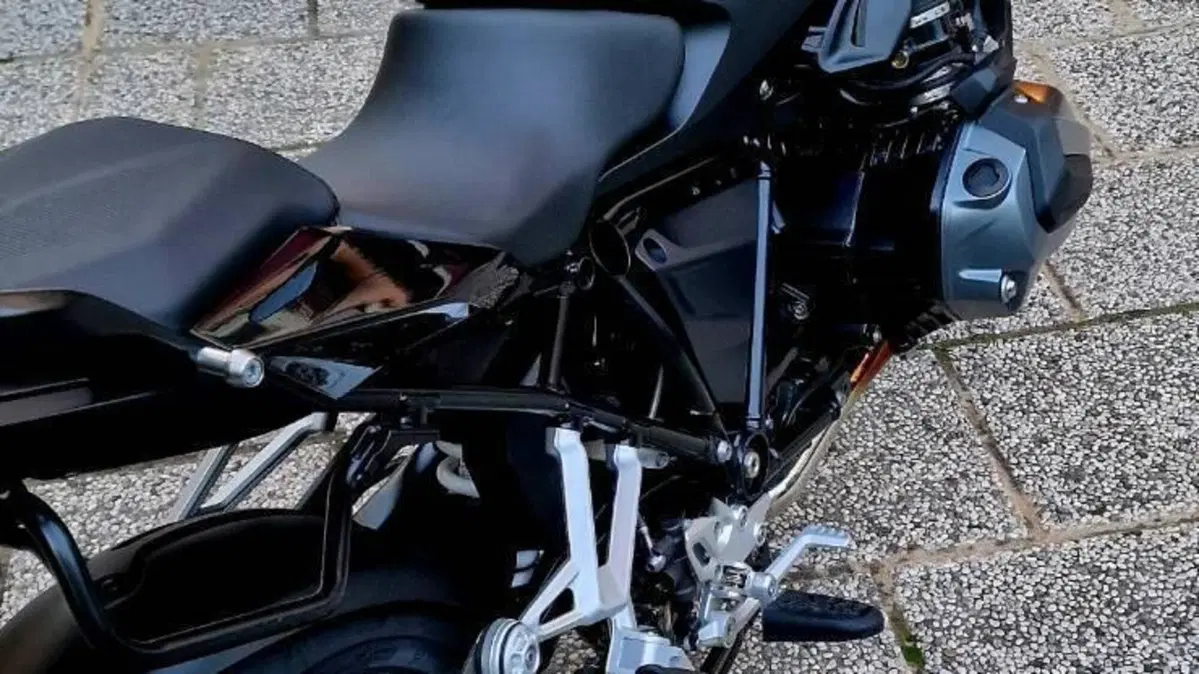 Bmw R 1250 R (2019 - 20)  (2)