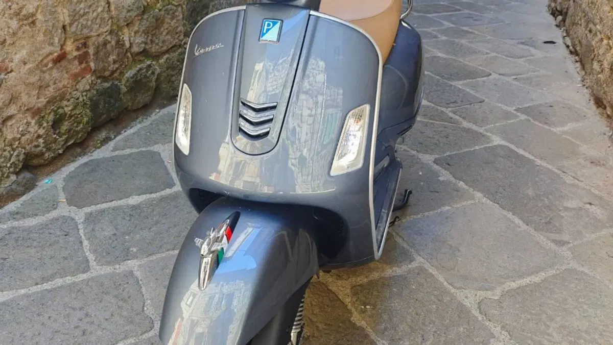 Vespa GTS 300 Touring ABS (2017 - 19) 