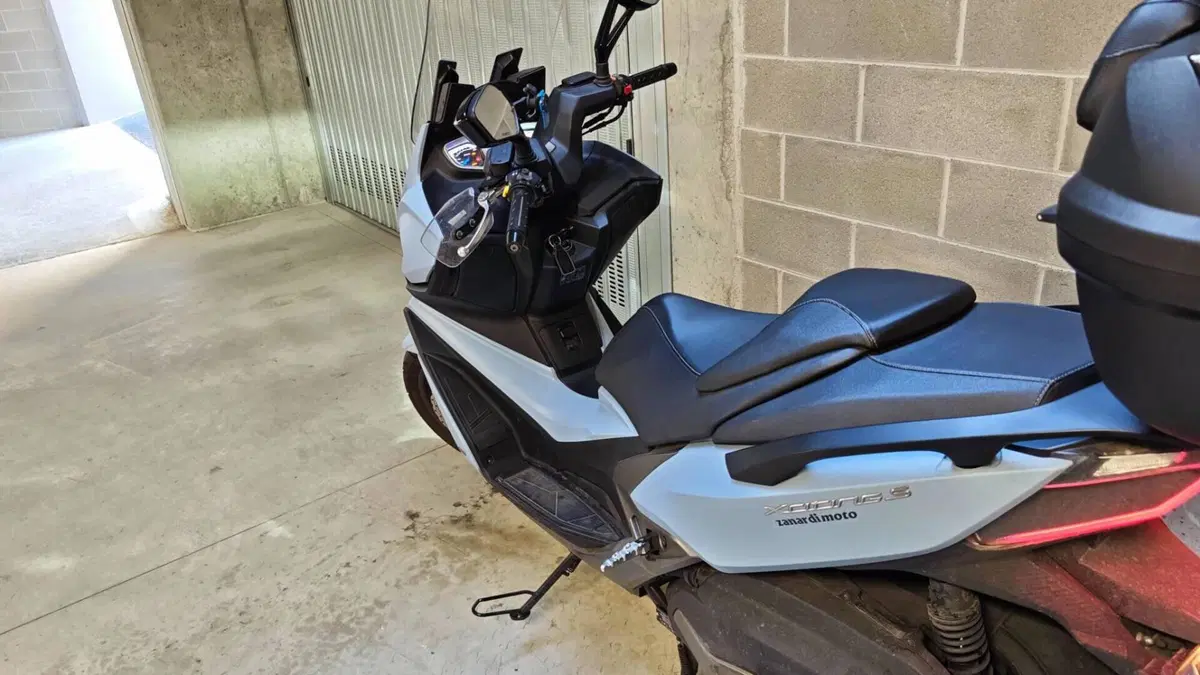 Kymco Xciting 400i S TCS (2021 - 24)  (5)