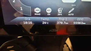 KTM 1290 Super Adventure S (2021 - 25)  (6)