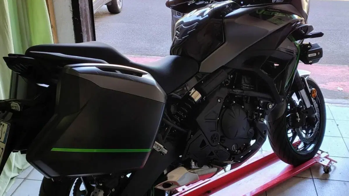 Kawasaki Versys 650 (2025 - 26)  (3)