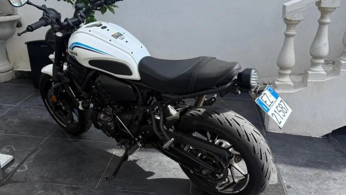 Yamaha XSR 700 (2022 - 26)  (2)