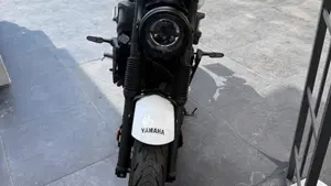 Yamaha XSR 700 (2022 - 26)  (3)
