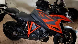 KTM 1290 Super Duke GT (2021 - 25)  (4)