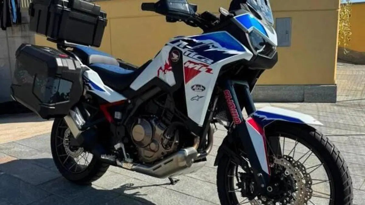 Honda Africa Twin CRF 1100L ES (2024 - 26) 