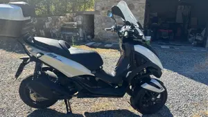 Piaggio Mp3 300 Yourban (2017 - 19)  (2)