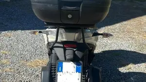 Piaggio Mp3 300 Yourban (2017 - 19)  (4)