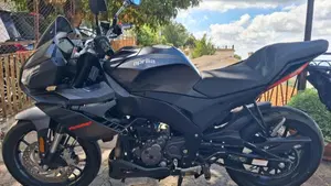 Aprilia Tuono 125 (2025 - 26)  (2)