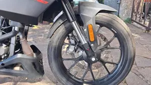 Aprilia Tuono 125 (2025 - 26)  (7)