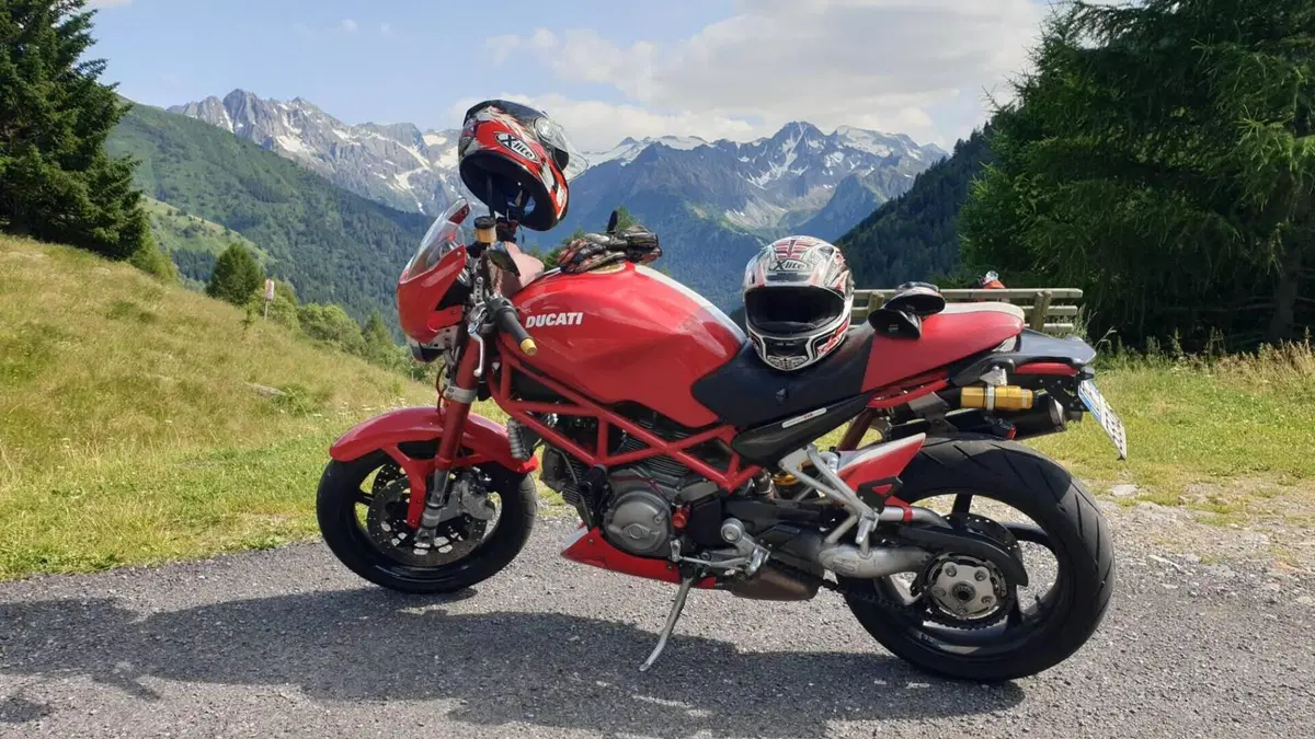Ducati Monster S2R 1000  (2)