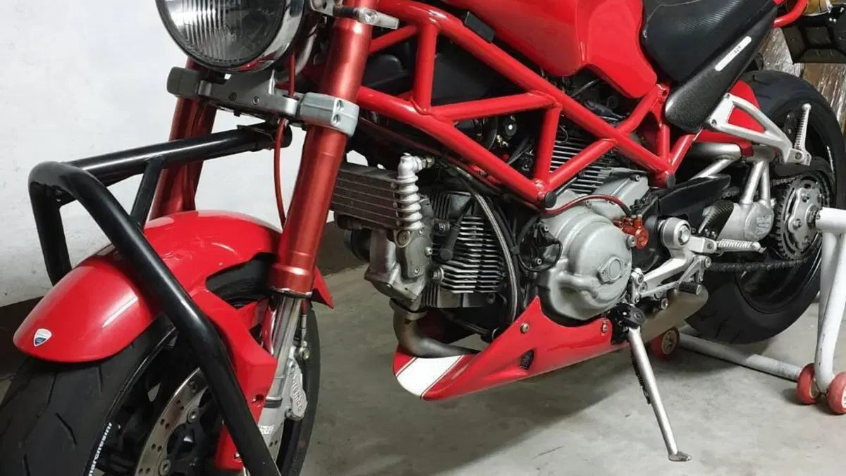 Ducati Monster S2R 1000  (4)