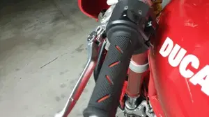 Ducati Monster S2R 1000  (10)