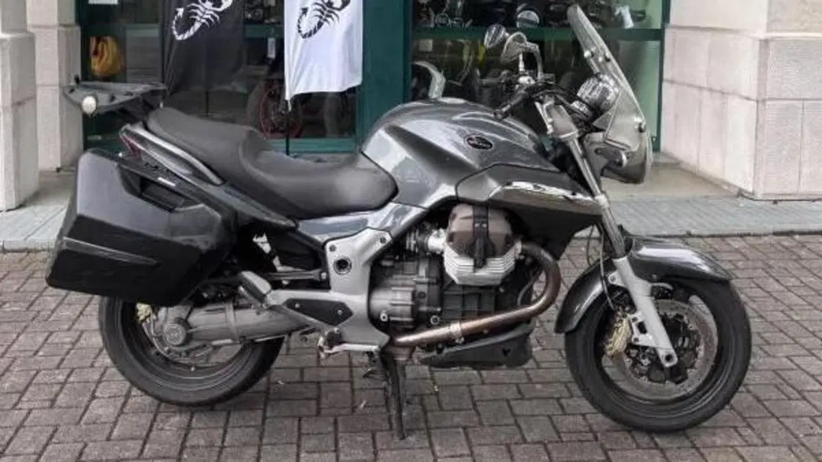 Moto Guzzi Breva V 1100 i.e. 
