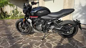 Triumph Trident 660 (2021 - 24)  (3)