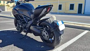 Ducati Diavel 1200 (2014 - 16)  (2)
