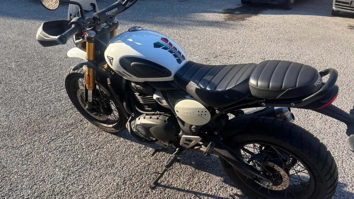 Triumph Scrambler 400 XC (2025 - 26)  (2)