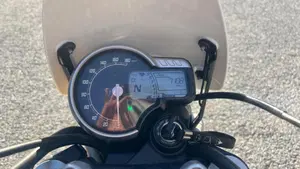 Triumph Scrambler 400 XC (2025 - 26)  (6)