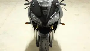 Honda CBR 600 RR (2005 - 06) 