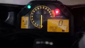 Honda CBR 600 RR (2005 - 06)  (4)