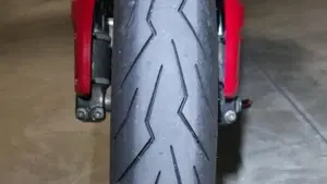 Ducati Monster 695 (2006 - 08)  (7)