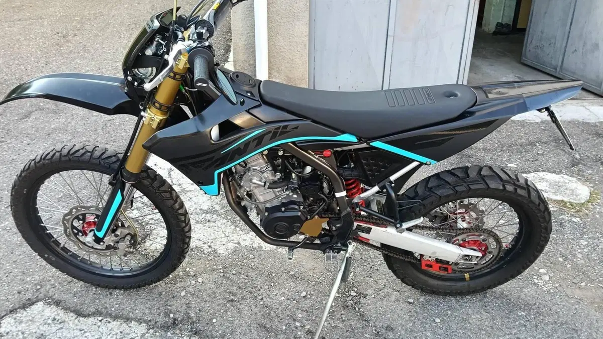 Fantic Motor XEF 125 Competition 4T (2022)  (2)