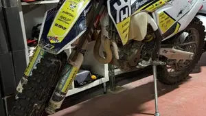 Husqvarna FE 350 (2023) 