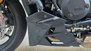 Aprilia Tuono V4 Factory (2025 - 26)  (6)