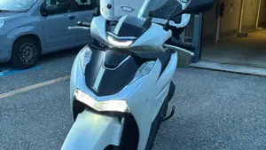 Honda SH 125i Sport (2022 - 23)  (5)
