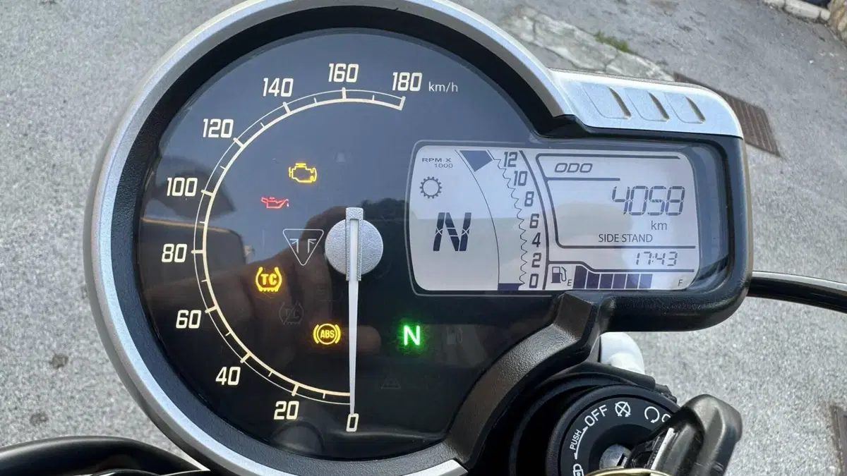Triumph Scrambler 400 X (2024 - 26)  (5)
