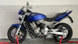 Honda Hornet 600 (2003 - 04)  (4)