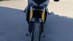 Triumph Speed Triple 1200 RS (2021 - 24)  (7)