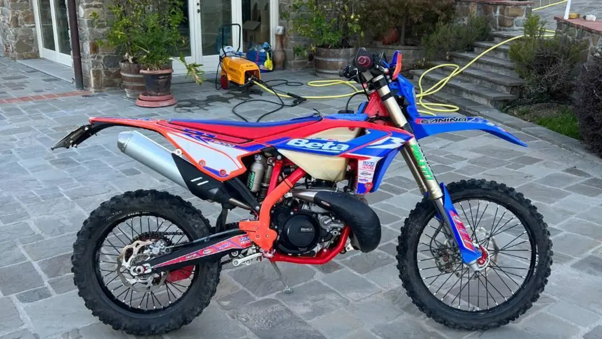 Betamotor RR 300 2T Enduro Racing (2024)  (3)