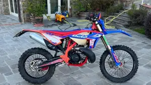 Betamotor RR 300 2T Enduro Racing (2024)  (3)