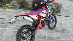 Betamotor RR 300 2T Enduro Racing (2024)  (4)