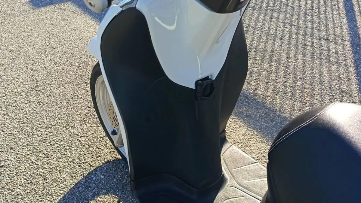 Honda SH 125 Mode (2013 - 16)  (9)