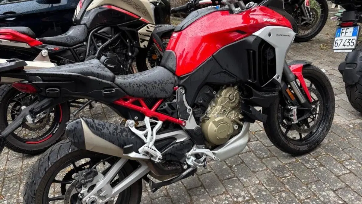 Ducati Multistrada V4 S (2021 - 24)  (2)